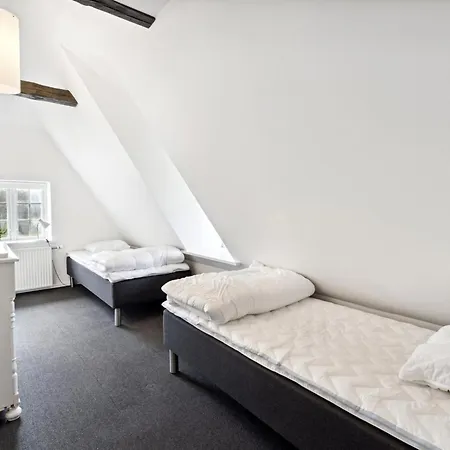 Ienngelild - 1km To The Fjord By Interhome *